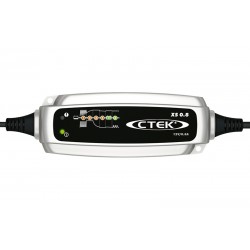 Microprocessor controled battery charger CTEK XS 0.8